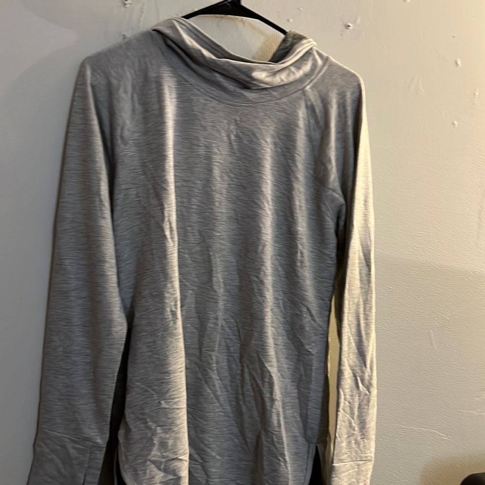 women’s long sleeve